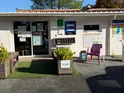 Bâtiment de le camping