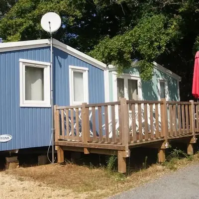 Spacieux Mobil-home 3 chambres avec terrasse - API-1-52-790