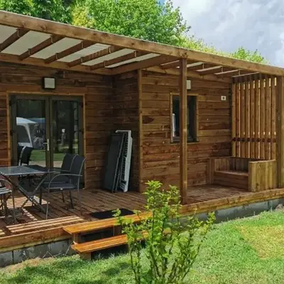 Chalet 39m² pour 4 personnes avec terrasse - API-1-52-669
