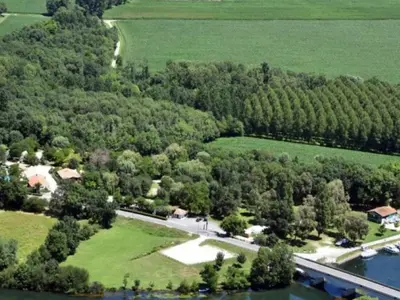 Paysage naturel près de le camping