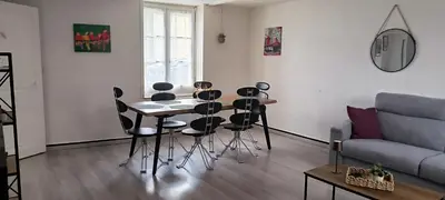 Coin salon dans l'établissement La Ville Haute