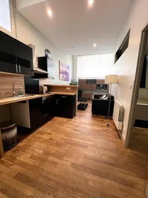 Plan de l'établissement Le NEW YORKEUR Plein coeur de Poitiers