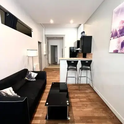 Le NEW YORKEUR Plein coeur de Poitiers
