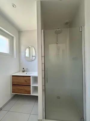 Salle de bains dans l'établissement Aim Scope
