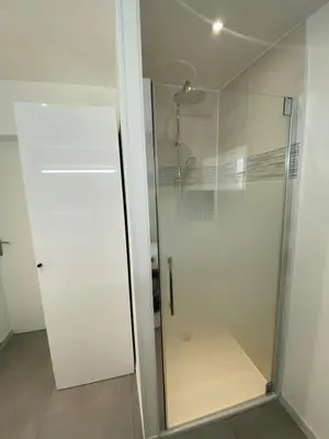 Salle de bains dans l'établissement Aim Scope