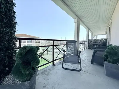 Balcon ou terrasse dans l'établissement Le Quai des Étoiles