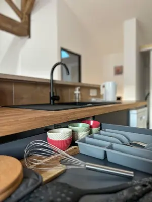 Cuisine ou kitchenette dans l'établissement #LeBlue #Centre Ville