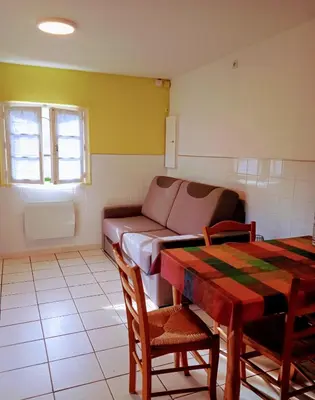 Coin salon dans l'établissement Maisonnette 