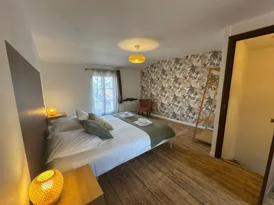 Un ou plusieurs lits dans un hébergement de l'établissement La Maison D'isaure 6 personnes Parthenay centre