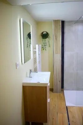 Salle de bains dans l'établissement La Verrière