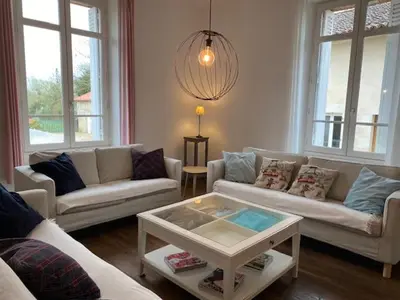 Coin salon dans l'établissement La Maison d'Elise