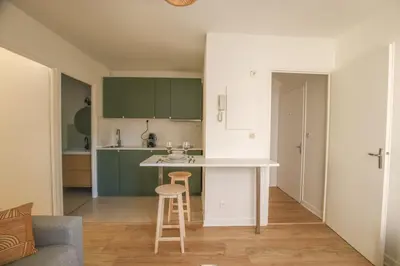 Cuisine ou kitchenette dans l'établissement Le Jean-Jaurès