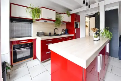 Cuisine ou kitchenette dans l'établissement L'Échappée Niortaise by CozyLife