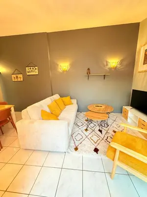 Coin salon dans l'établissement Le Palais