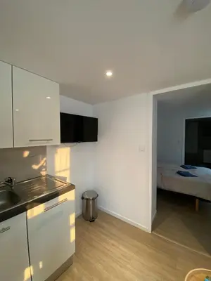 Cuisine ou kitchenette dans l'établissement Appartement calme à Saint Maixent l'Ecole