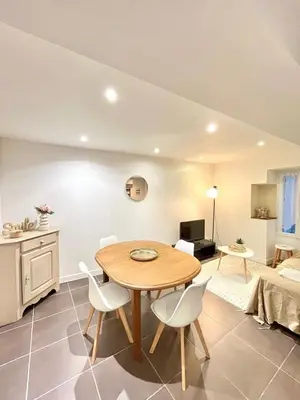 Coin salon dans l'établissement Le cosy duplex de l'Isle d'Espagnac