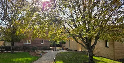 Jardin de l'établissement Cottage Atypique