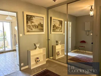 Salle de bains dans l'établissement Le Cadre Doré - Parking - PoitiersCentre - LaConciergerie -