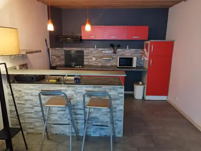 Cuisine ou kitchenette dans l'établissement Maison centre ville