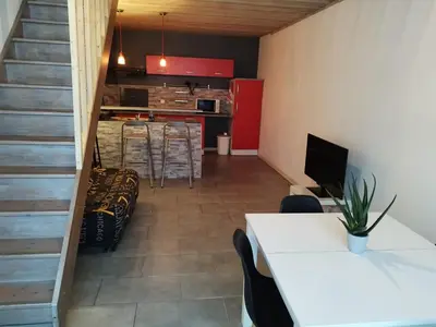 Cuisine ou kitchenette dans l'établissement Maison centre ville