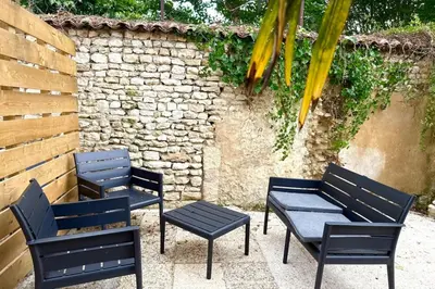 Plan de l'établissement Le Nid avec cour paratagée