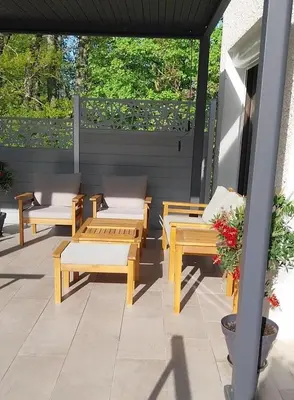 Jardin de l'établissement Maison proche commerce, 20 min du Futuroscope