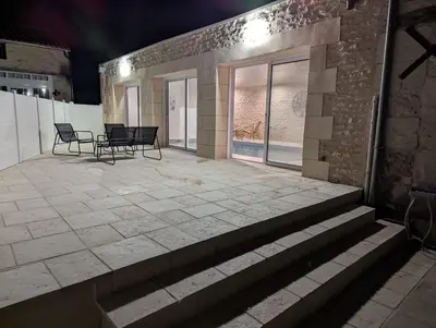 Balcon ou terrasse dans l'établissement Gîte proche du Futuroscope