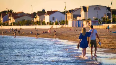 Clients de l'établissement Le 14 maison familiale entre terre et mer