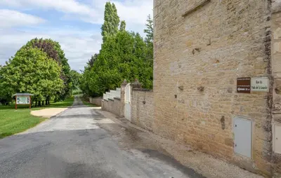 Plan de l'établissement Lovely Home In Lonnes With Heated Swimming Pool