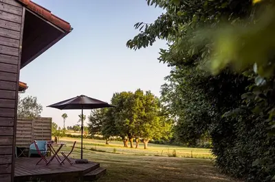Plan de l'établissement Gîte du Puy Charrier, Proche Puy duFou, Classé 3 étoiles, Plan d'eau privé