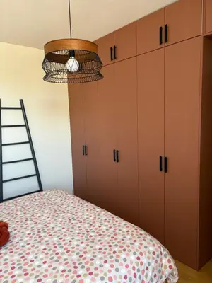 Un ou plusieurs lits dans un hébergement de l'établissement Petite maison de ville quartier théâtre et Jardin Public