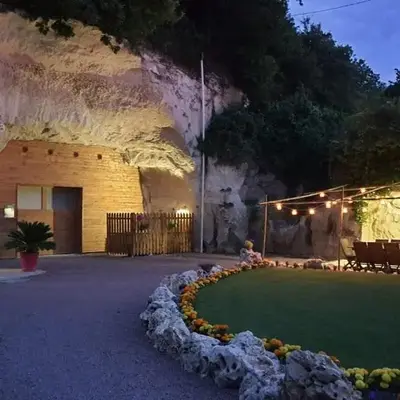 Gîte troglodyte à 15 min du Futuroscope