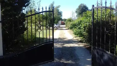 Plan de l'établissement Charmante maison près de Sainte-Gemme avec jardin