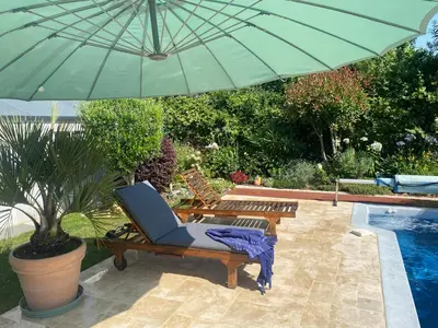 Piscine de l'établissement La Note Bleue - Chambres d'hôtes ou située à proximité