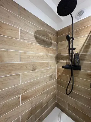 Salle de bains dans l'établissement 70 - Studio face à la gare Poitiers