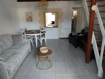 Coin salon dans l'établissement Maisonette Syl' -vie