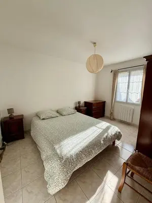 Un ou plusieurs lits dans un hébergement de l'établissement La Maison des Bains - Piscine intérieure privée