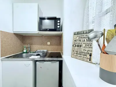 Cuisine ou kitchenette dans l'établissement 1773 - Le Logis de la source