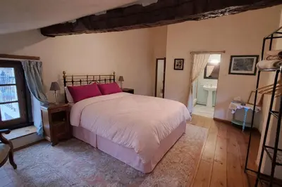 Un ou plusieurs lits dans un hébergement de l'établissement Maison Saint Romain