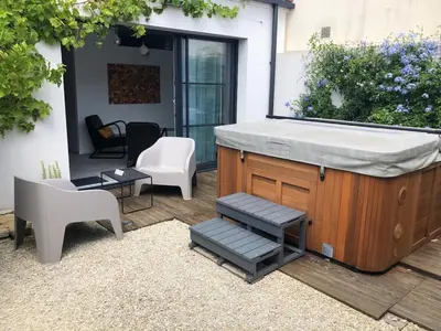 Plan de l'établissement Le logis de Niort appart hôtel bis