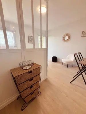 Un ou plusieurs lits dans un hébergement de l'établissement Charming new studio