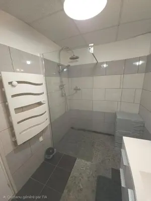 Salle de bains dans l'établissement Maison de famille 4-6 personnes à 5 min du Futuroscope