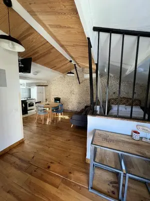 Cuisine ou kitchenette dans l'établissement Maison en pierres, calme et authenticité vendéenne