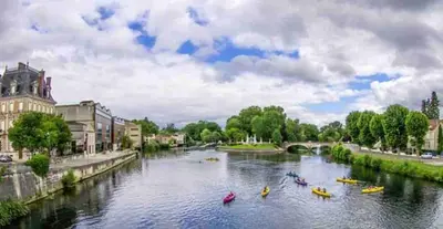 Vue sur la rivière ou le fleuve situé(e) à proximité de l'appartement