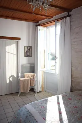 Un ou plusieurs lits dans un hébergement de l'établissement Mortafond-L'Échappée Douce, Charming Rural Retreat