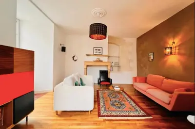 Coin salon dans l'établissement Bel appartement au coeur de La Rochelle