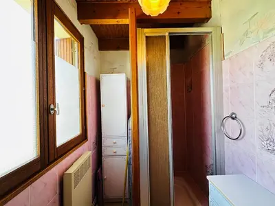 Salle de bains dans l'établissement Appartement proche centre - 2 pers. - FR-1-709-103