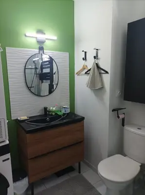 Salle de bains dans l'établissement Eugénie86