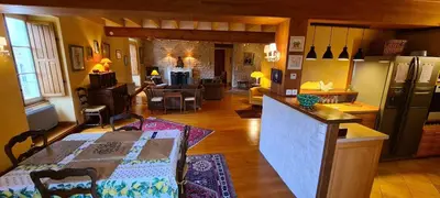 Cuisine ou kitchenette dans l'établissement Le Moulin de Mansle