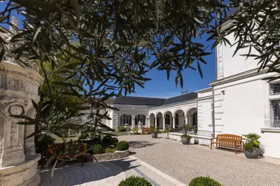 Jardin de l'établissement Château Pellisson